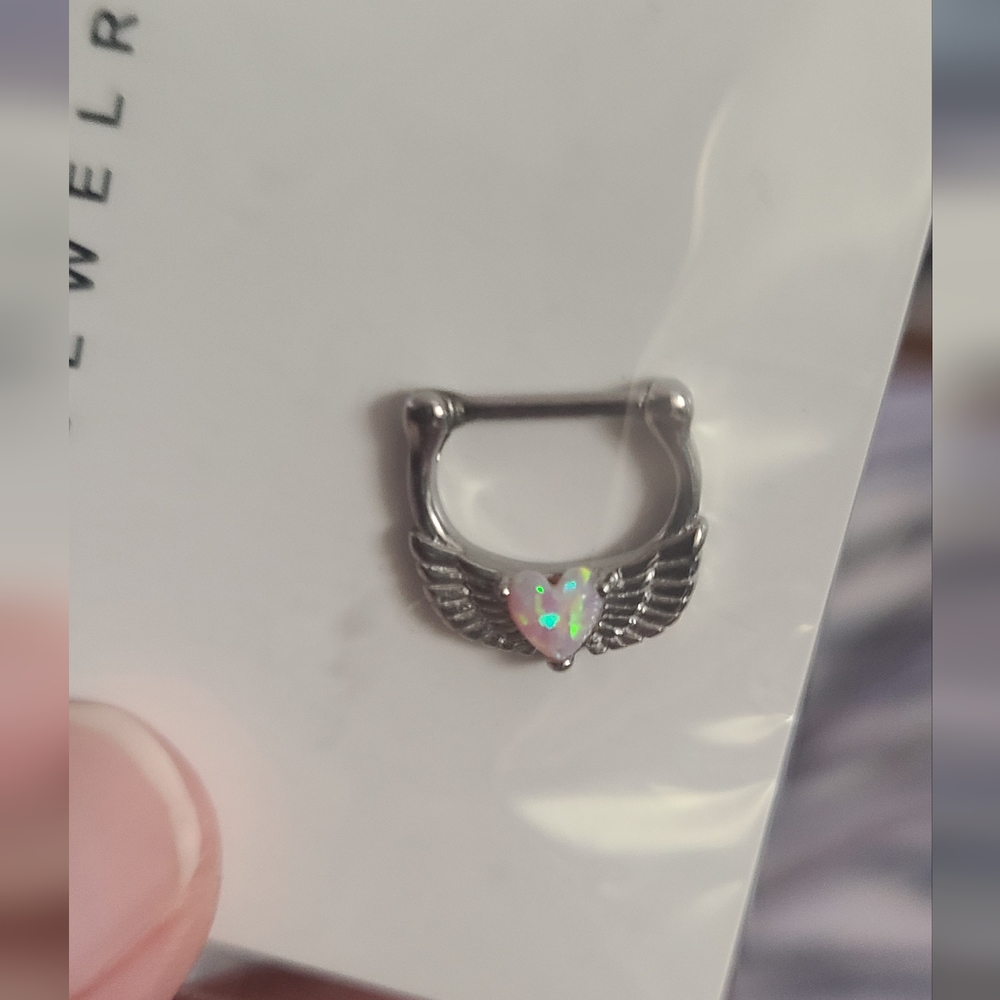 BODY CANDY Wings & Faux Opal Septum Ring 16g Hypoallergenic